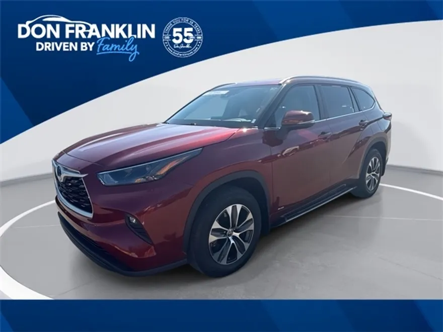 2024 Toyota Highlander Hybrid XLE photo 1