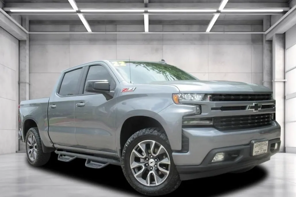 2022 Chevrolet Silverado 1500 RST photo 1