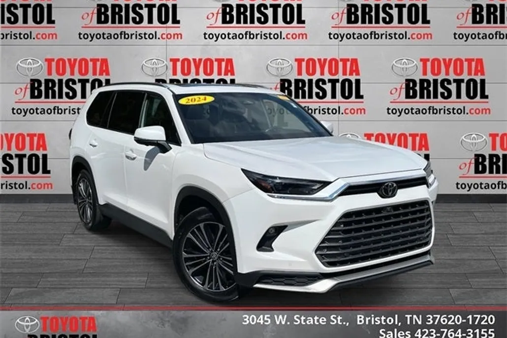 2024 Toyota Grand Highlander Limited photo 1