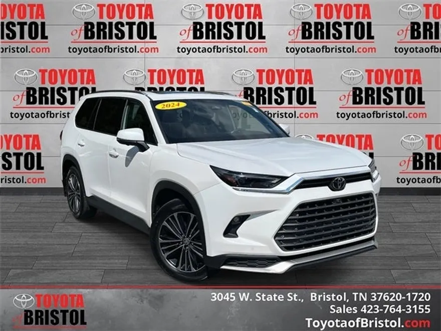 2024 Toyota Grand Highlander Limited photo 1