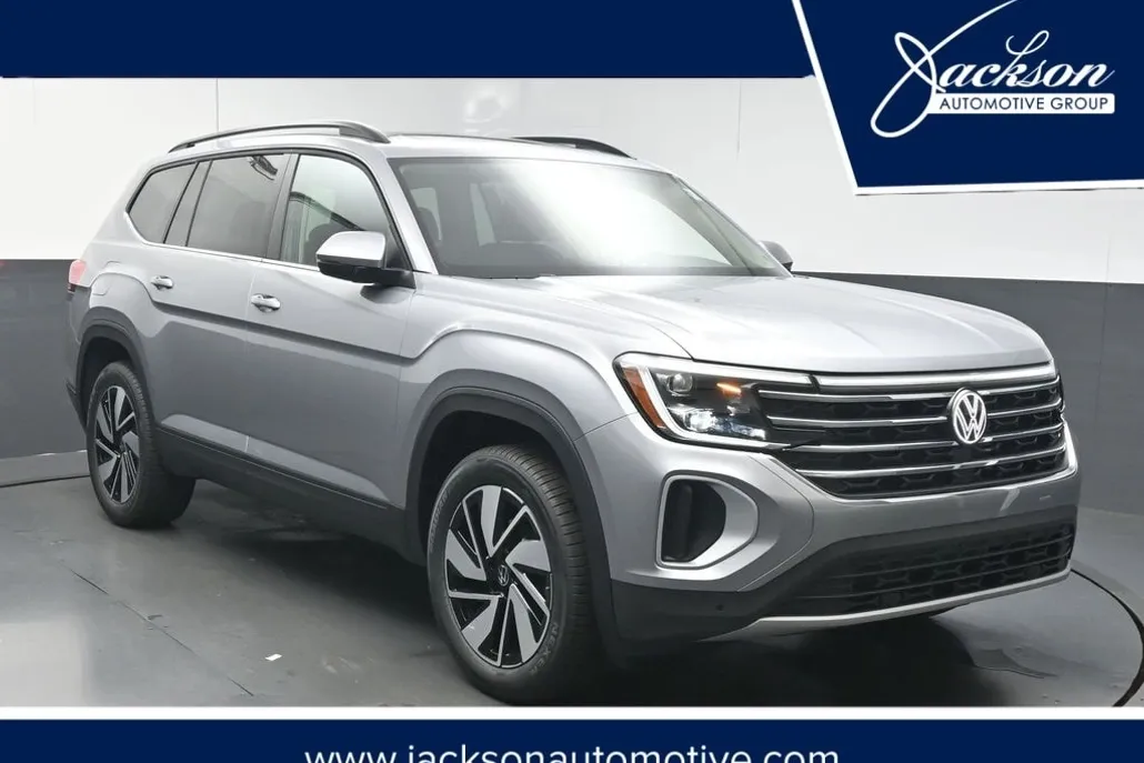 2026 Volkswagen Atlas SE photo 1