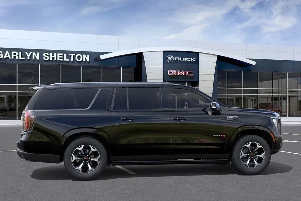 2026 Gmc Yukon XL AT4 photo 1