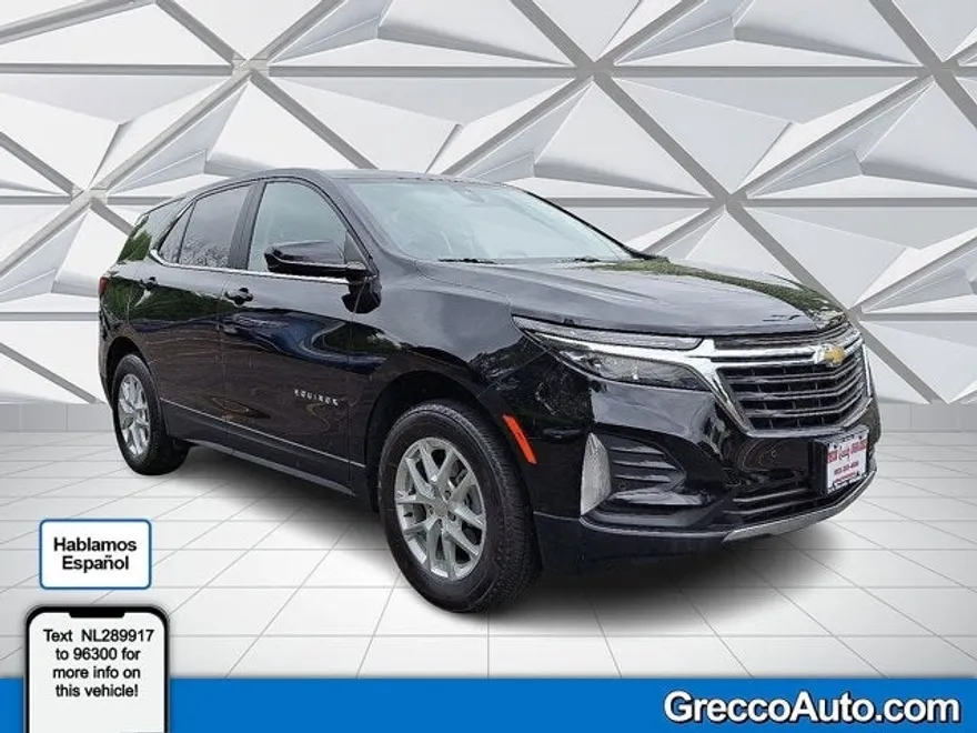 2022 Chevrolet Equinox LT photo 1