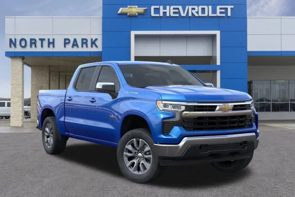 2026 Chevrolet Silverado 1500 LT photo 1