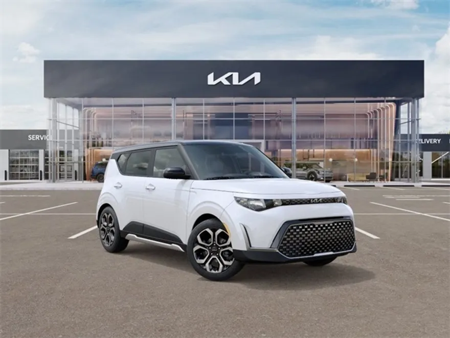 2025 Kia Soul EX photo 1
