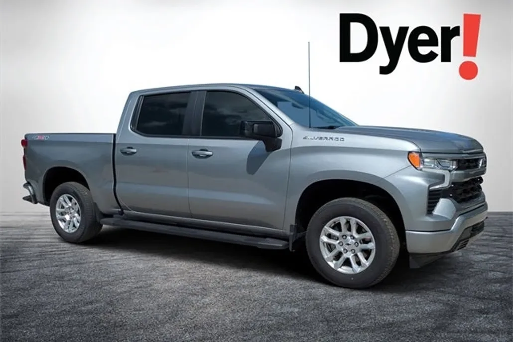 2024 Chevrolet Silverado 1500 RST photo 1