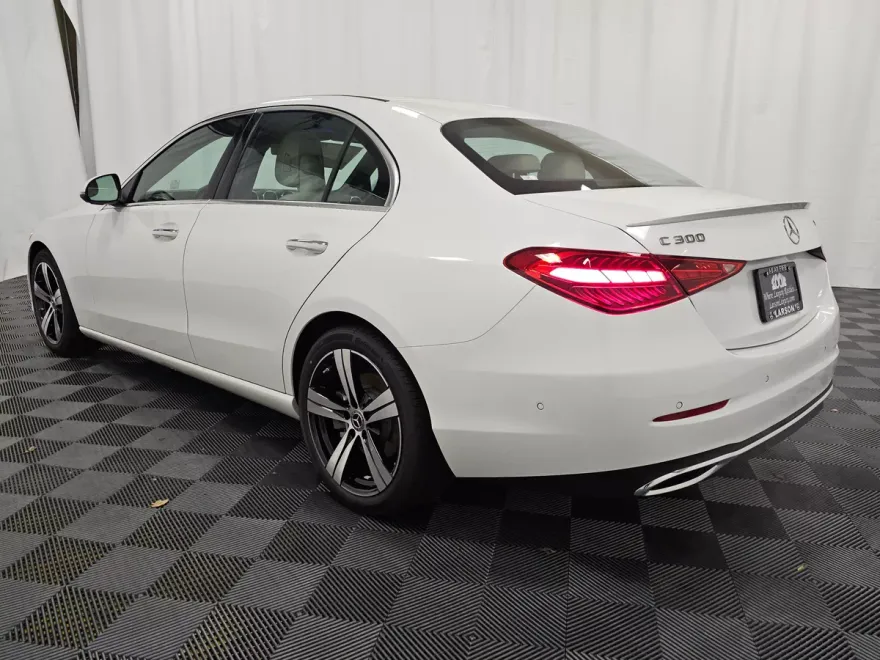 2025 Mercedes Benz C 300 photo 1