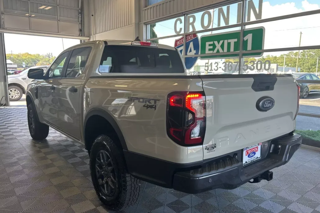 2025 Ford Ranger XLT photo 1