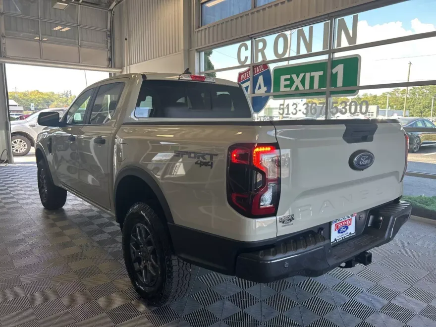 2025 Ford Ranger XLT photo 1