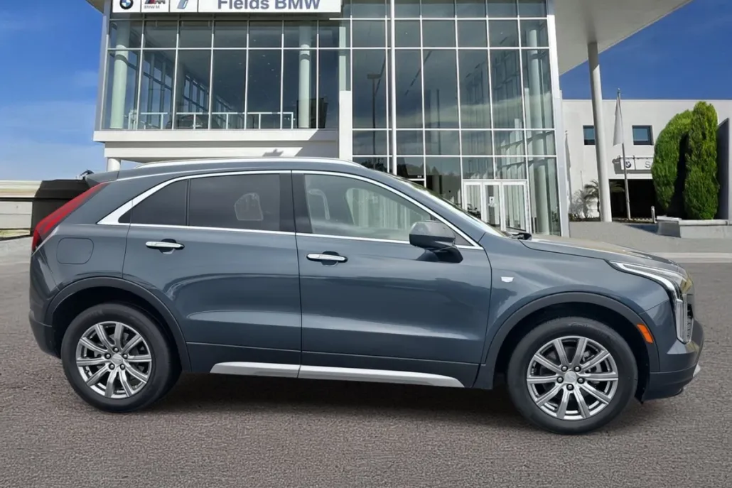 2019 Cadillac XT4 Premium Luxury photo 1