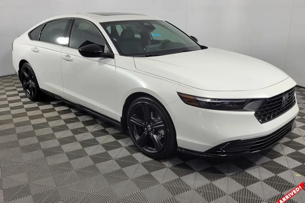 2025 Honda Accord Hybrid Sport-L photo 1