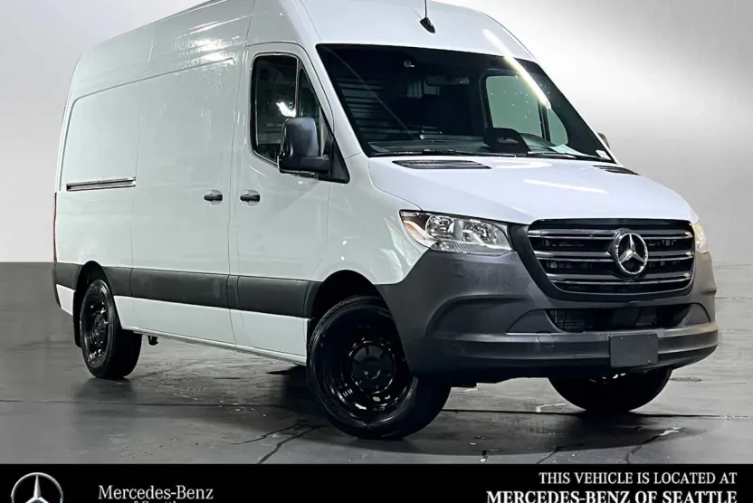 2025 Mercedes Benz Sprinter 2500 Standard Roof photo 1