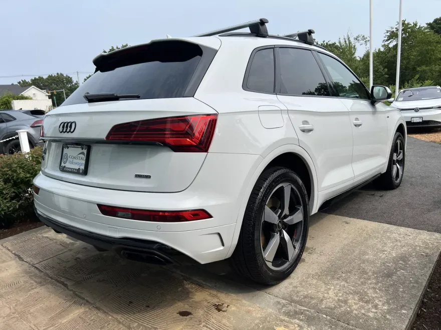 2023 Audi Q5 S line Premium Plus photo 1