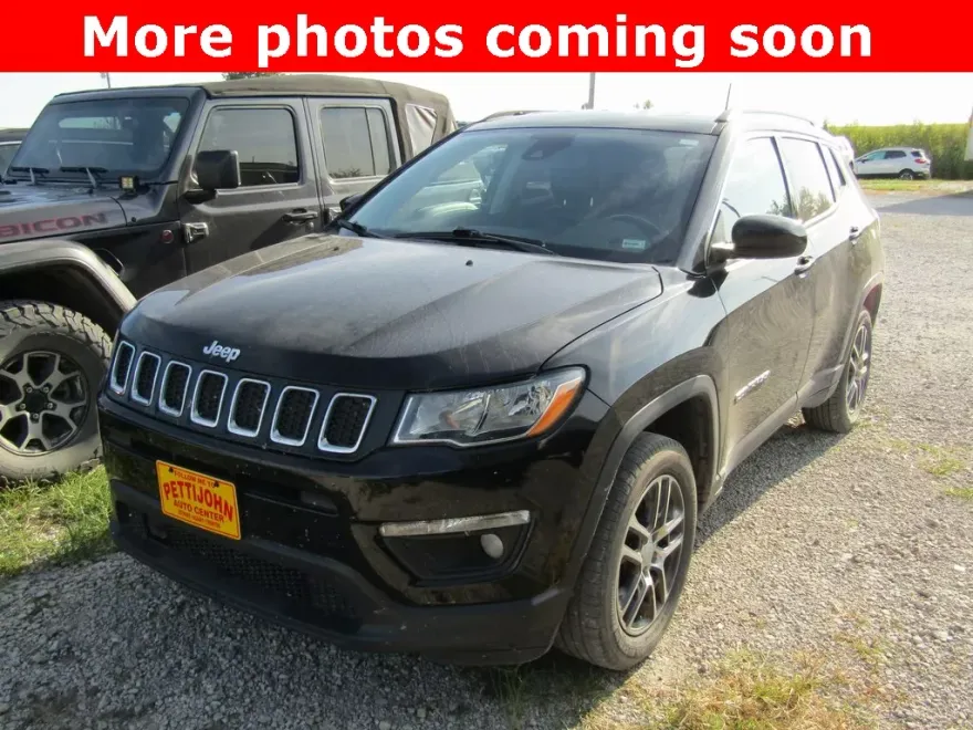 2019 Jeep Compass Latitude photo 1