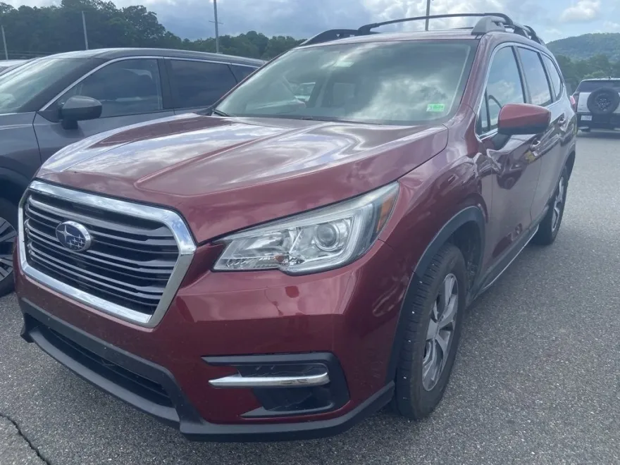 2019 Subaru Ascent Premium photo 1