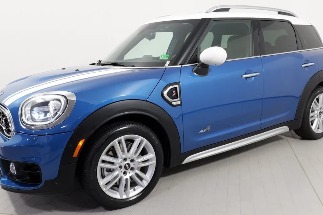 2018 Mini Cooper S ALL4 photo 1