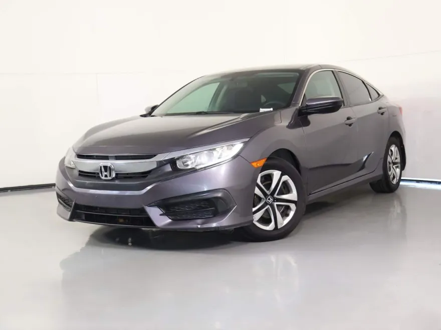 2018 Honda Civic LX photo 1