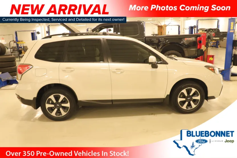 2017 Subaru Forester 2.5i Premium photo 1