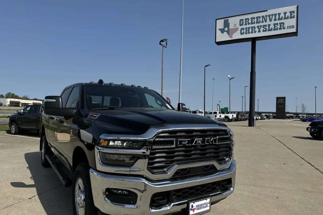 2025 Ram 2500 Tradesman photo 1