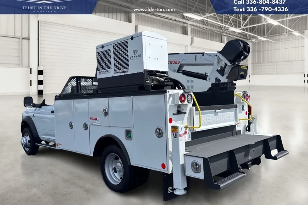 2024 Ram 5500 Tradesman photo 1