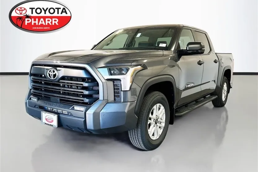 2026 Toyota Tundra SR5 photo 1