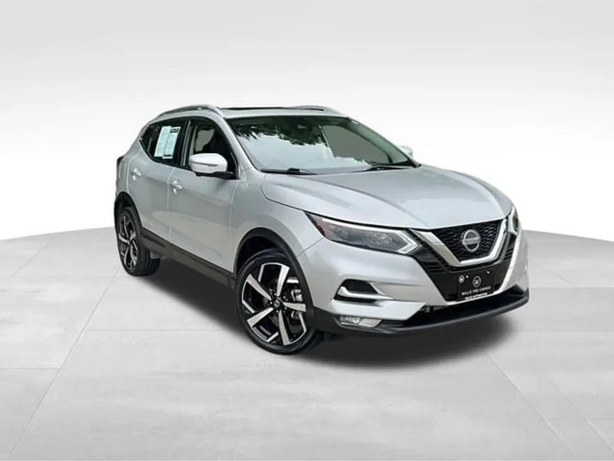 2021 Nissan Rogue Sport SL photo 1