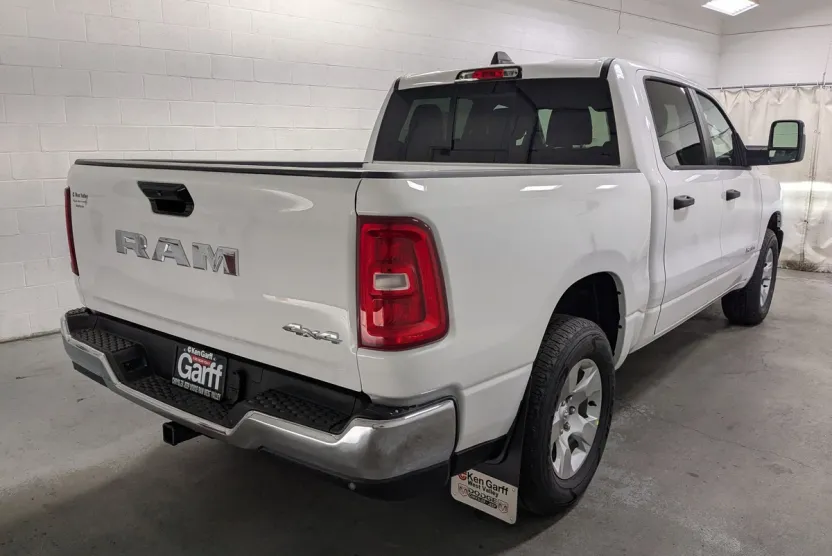 2025 Ram 1500 Tradesman photo 1