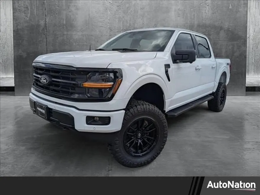 2025 Ford F-150 XLT photo 1