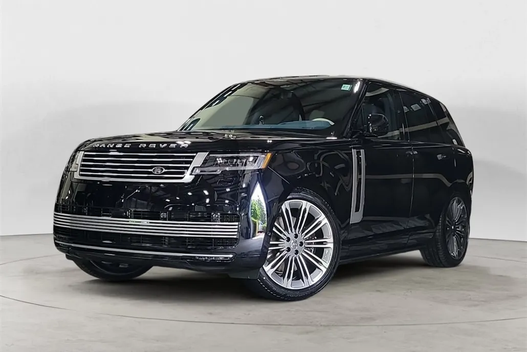2024 Land Rover Range Rover SV photo 1