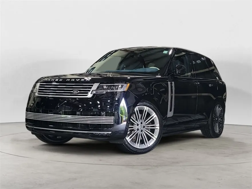 2024 Land Rover Range Rover SV photo 1