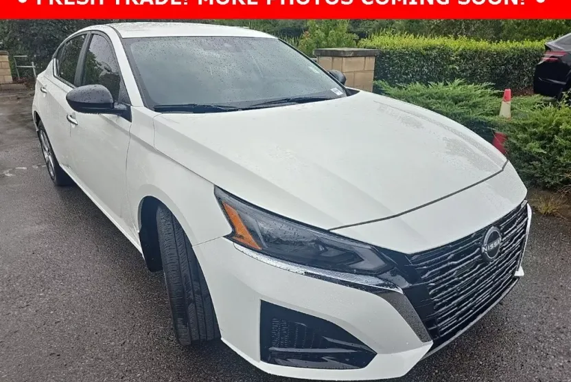 2025 Nissan Altima S photo 1