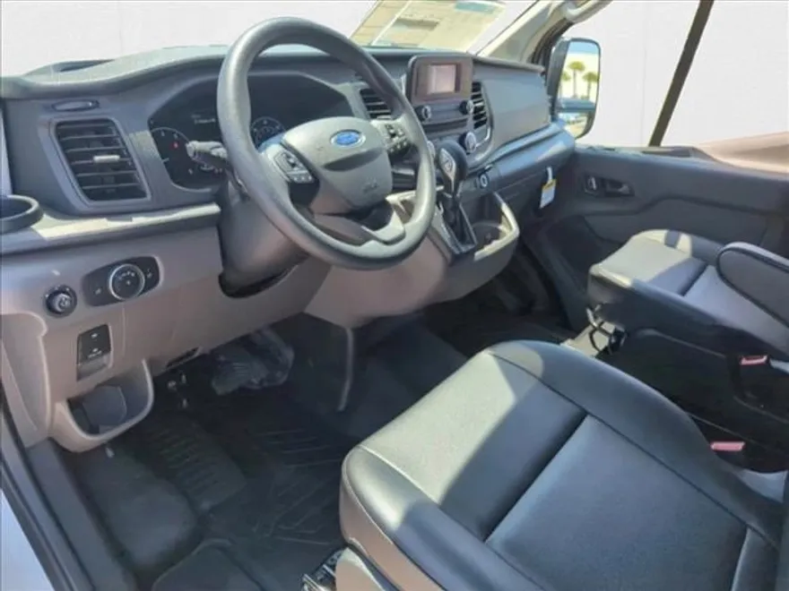 2025 Ford Transit photo 1