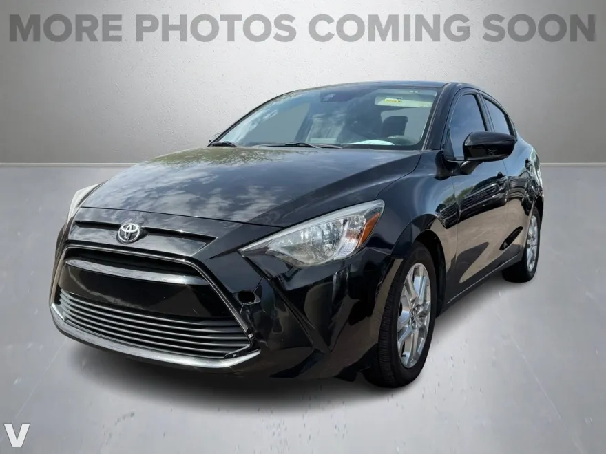 2018 Toyota Yaris iA photo 1