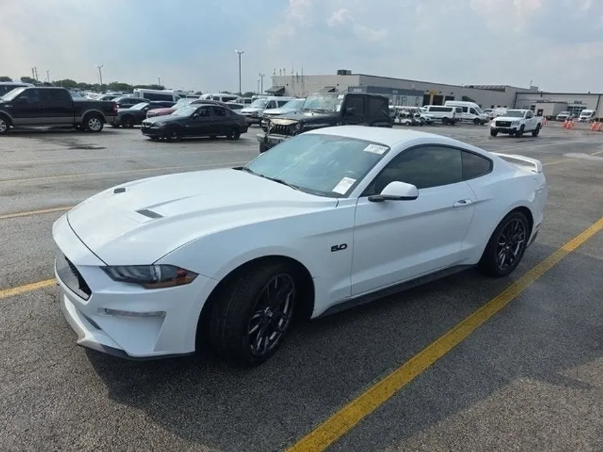 2020 Ford Mustang GT Premium photo 1