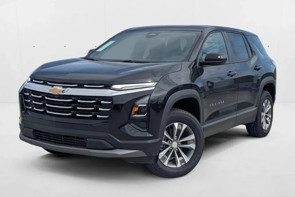 2026 Chevrolet Equinox LT photo 1