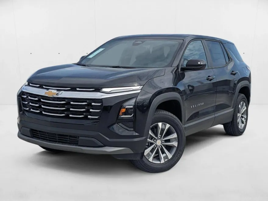 2026 Chevrolet Equinox LT photo 1