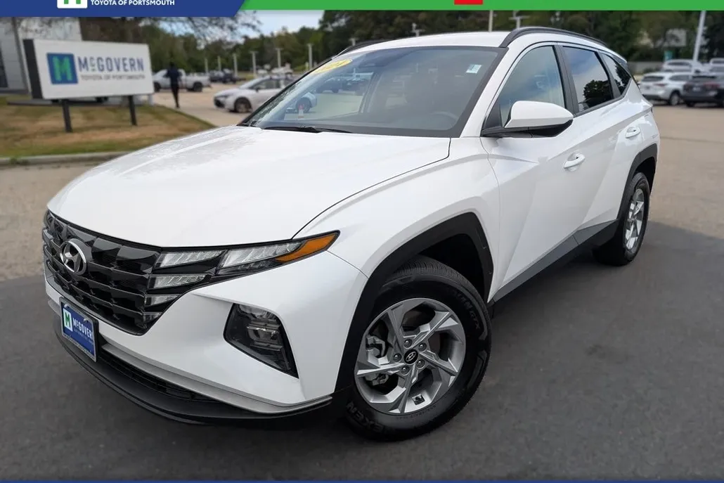 2024 Hyundai Tucson SEL photo 1