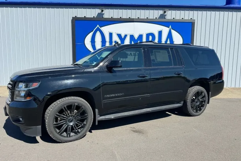 2019 Chevrolet Suburban Premier photo 1