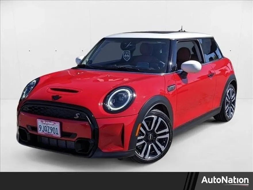 2024 Mini Cooper Hardtop S 2 Door Iconic photo 1