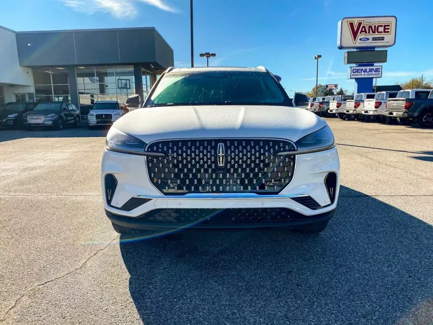 2025 Lincoln Aviator Reserve photo 1