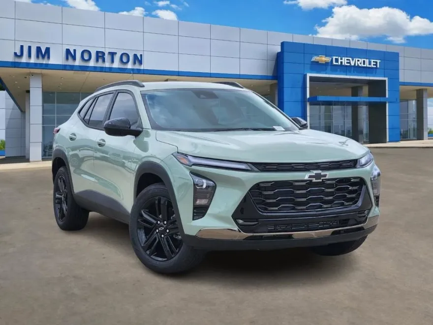 2026 Chevrolet Trax ACTIV photo 1
