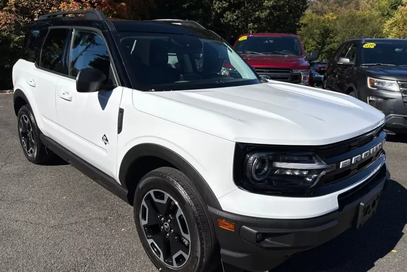 2021 Ford Bronco Sport Outer Banks photo 1