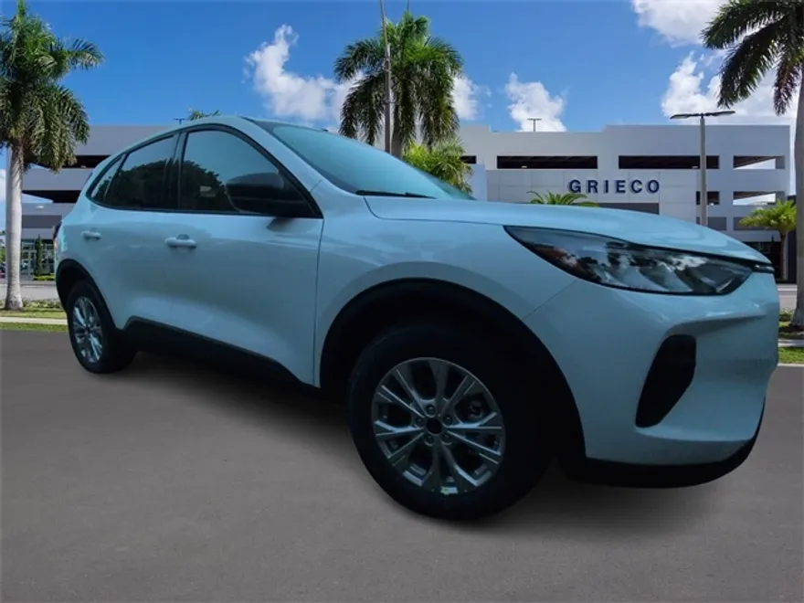 2026 Ford Escape Active photo 1