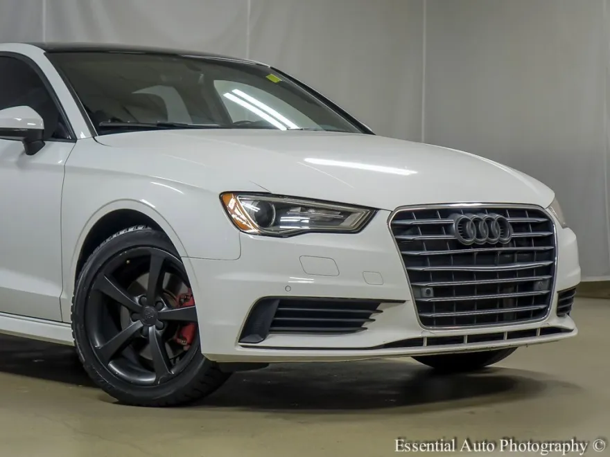2016 Audi A3 1.8T Premium photo 1