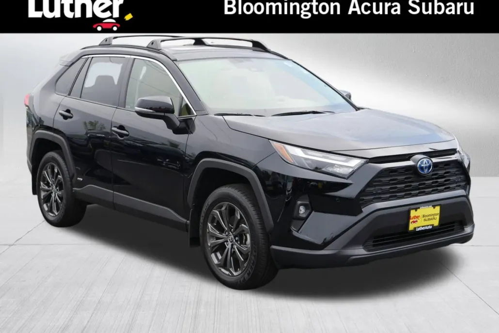 2022 Toyota RAV4 Hybrid XLE Premium photo 1