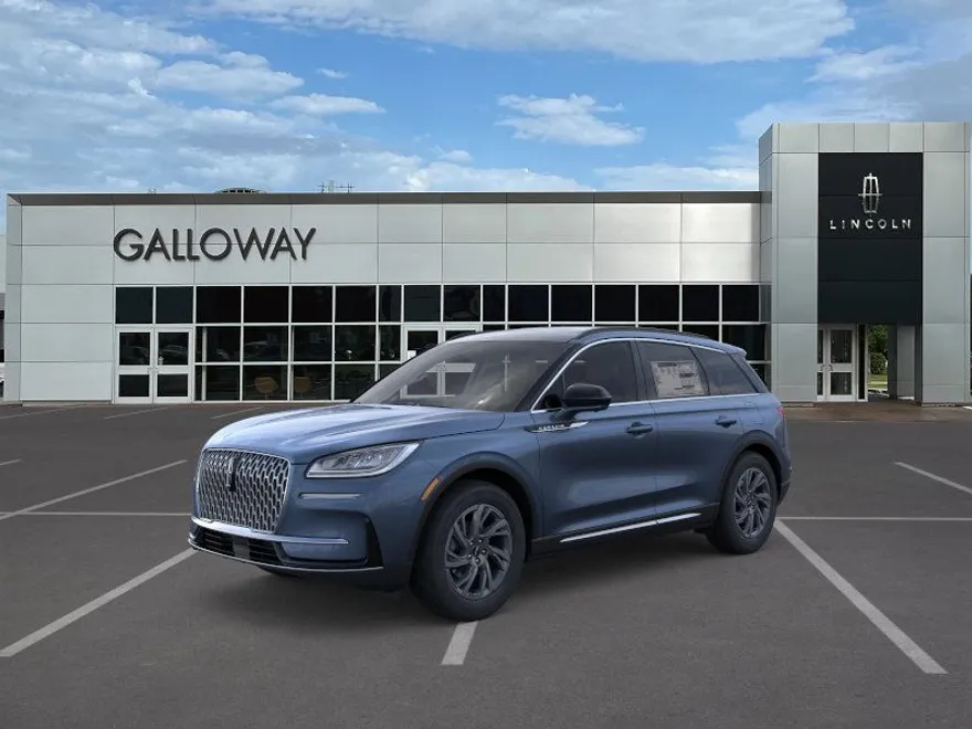2025 Lincoln Corsair Premiere photo 1