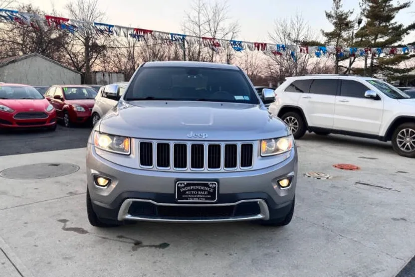 2015 Jeep Grand Cherokee Limited photo 1