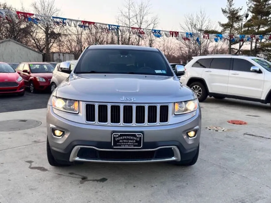 2015 Jeep Grand Cherokee Limited photo 1