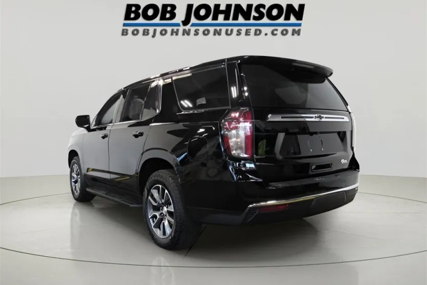 2023 Chevrolet Tahoe photo 1