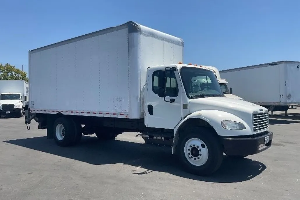 2020 Freightliner M2 106 Medium Duty photo 1